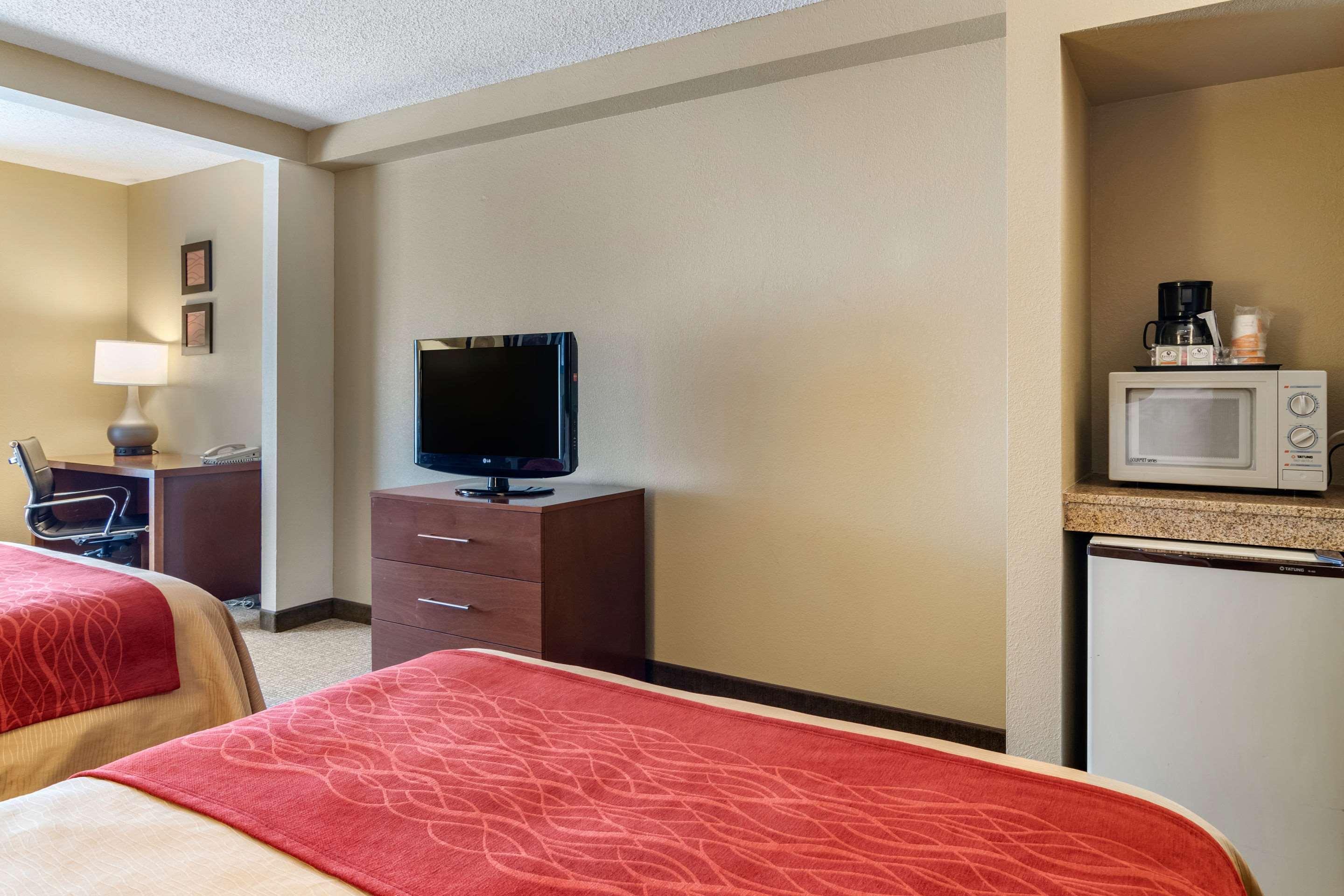 Comfort Inn & Suites Suwanee - Sugarloaf Eksteriør billede