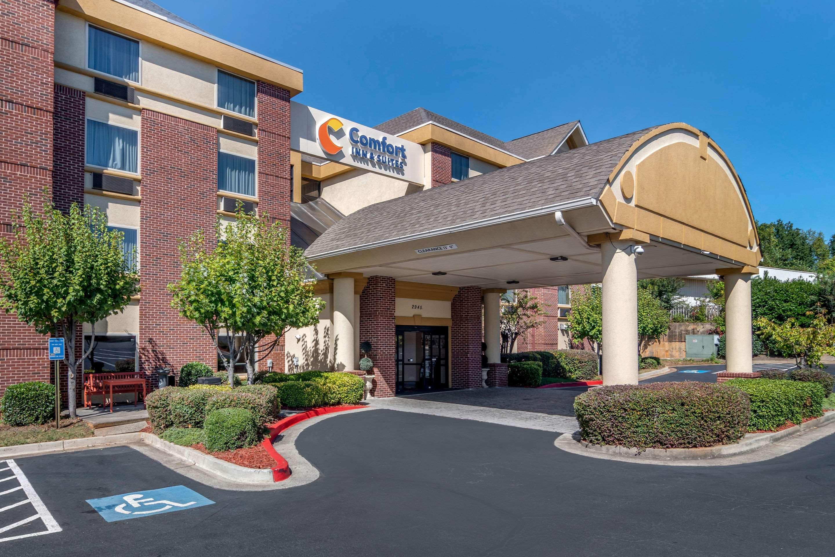 Comfort Inn & Suites Suwanee - Sugarloaf Eksteriør billede